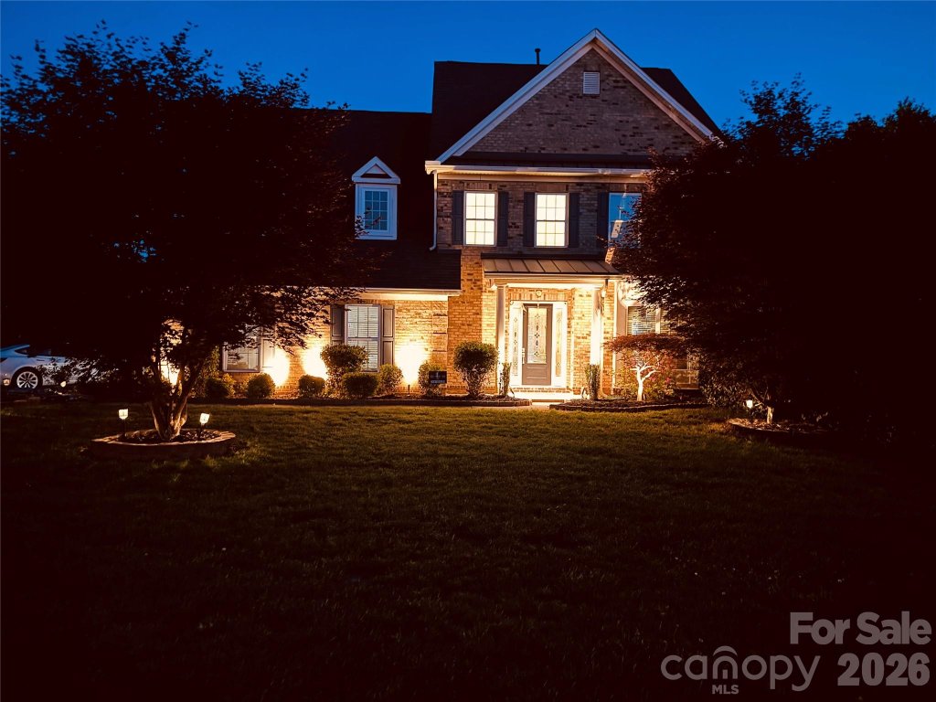 7405 Spice Bush Court