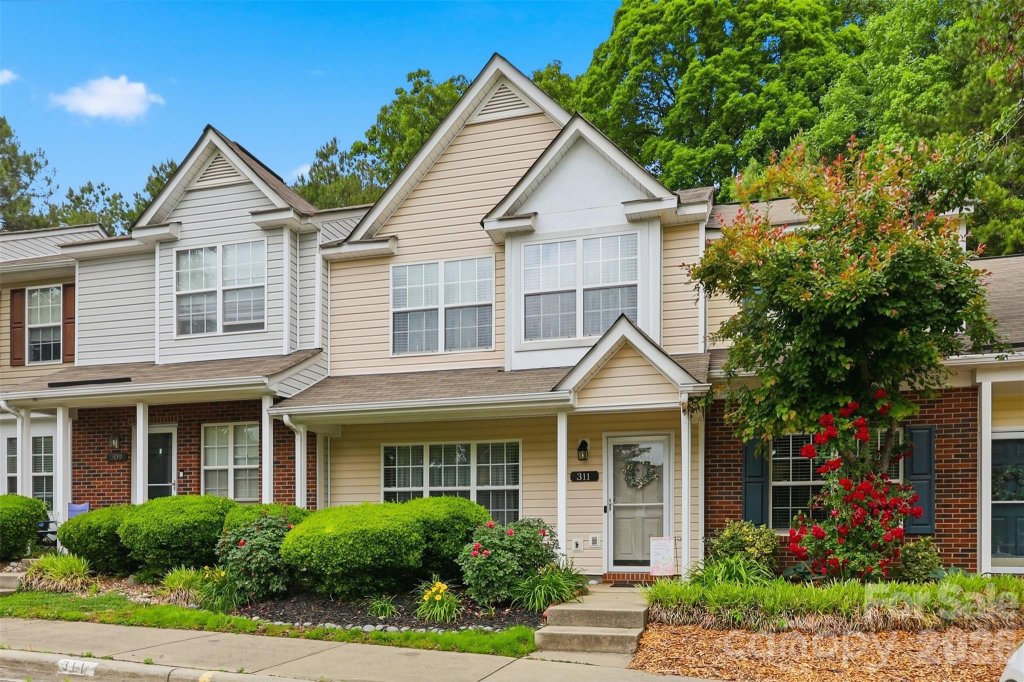 The Townes At River Crossing, Fort Mill community