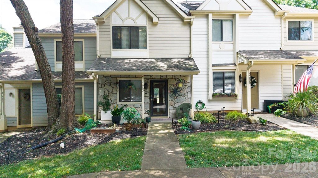 Golfview At Raintree, Charlotte community