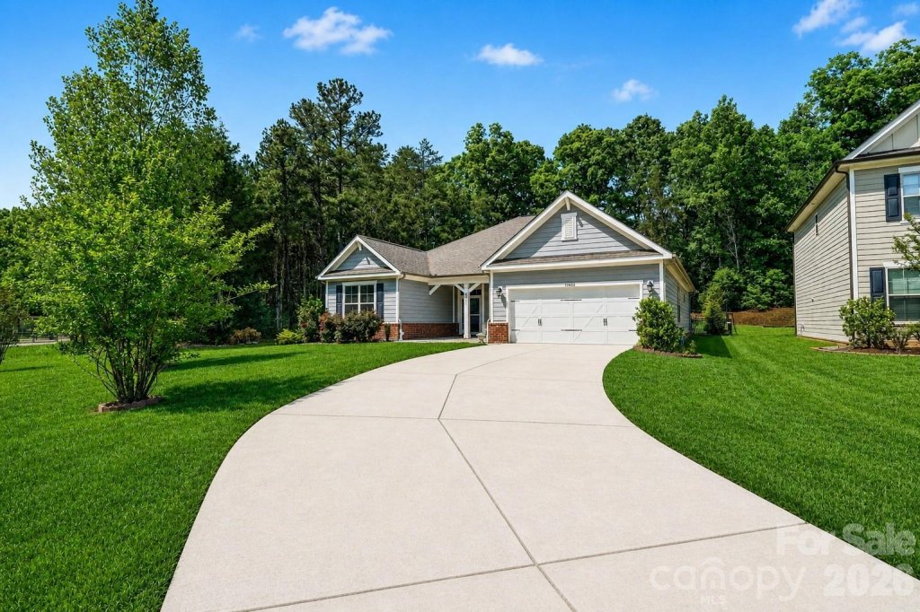 10883 Sparkle Creek Drive