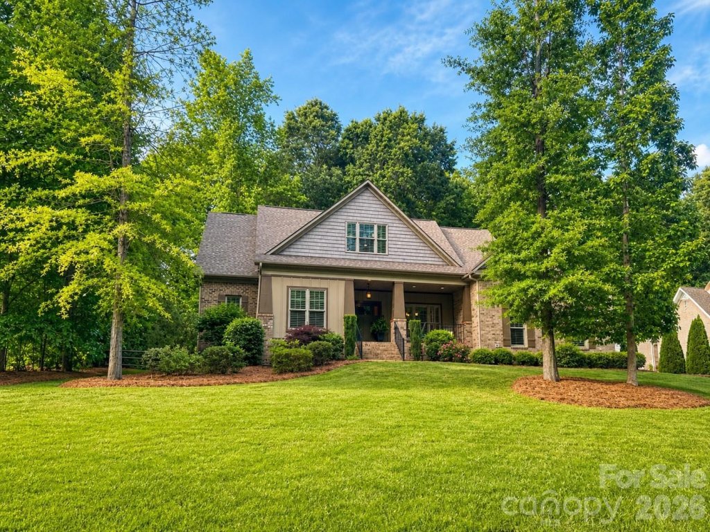 Davidson Downes, Mooresville community