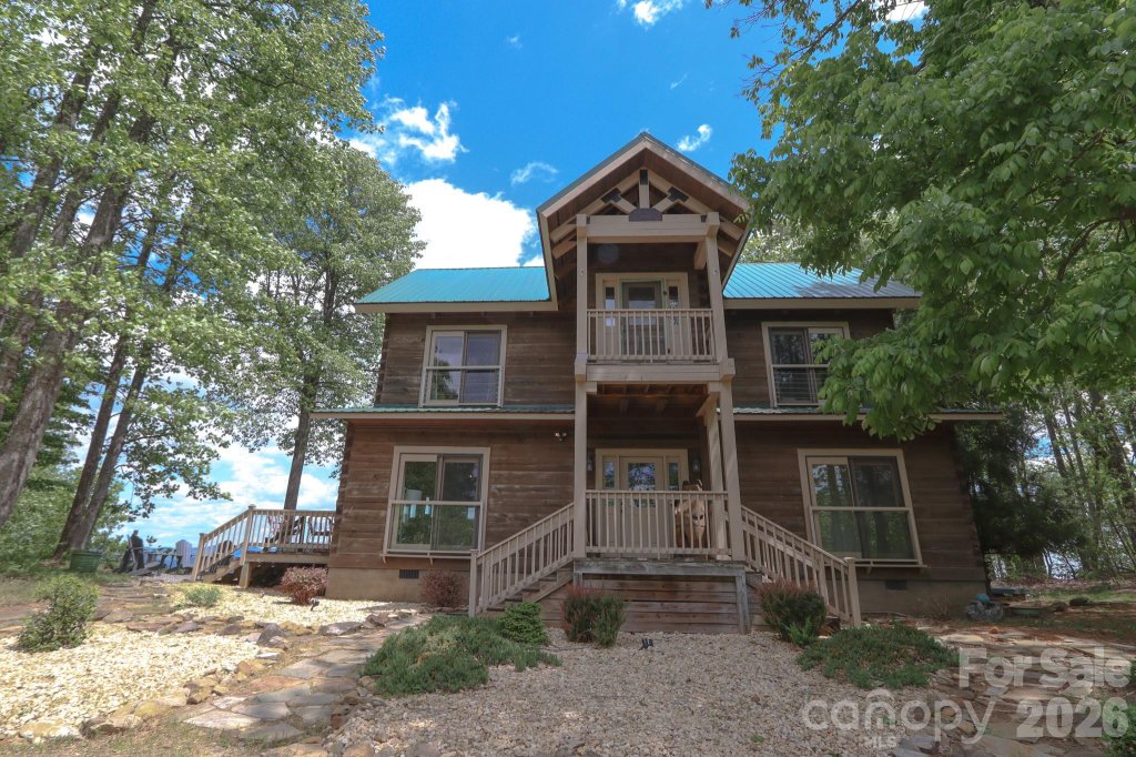 347 Valleyview Drive