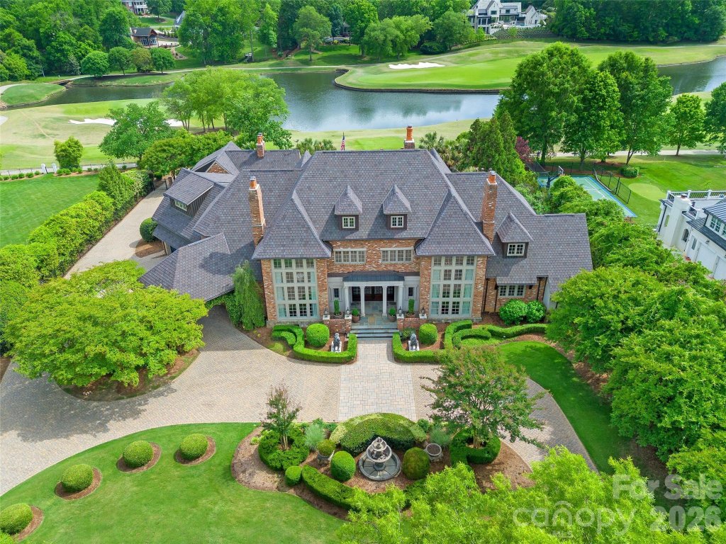 Carmel Estates, Charlotte community