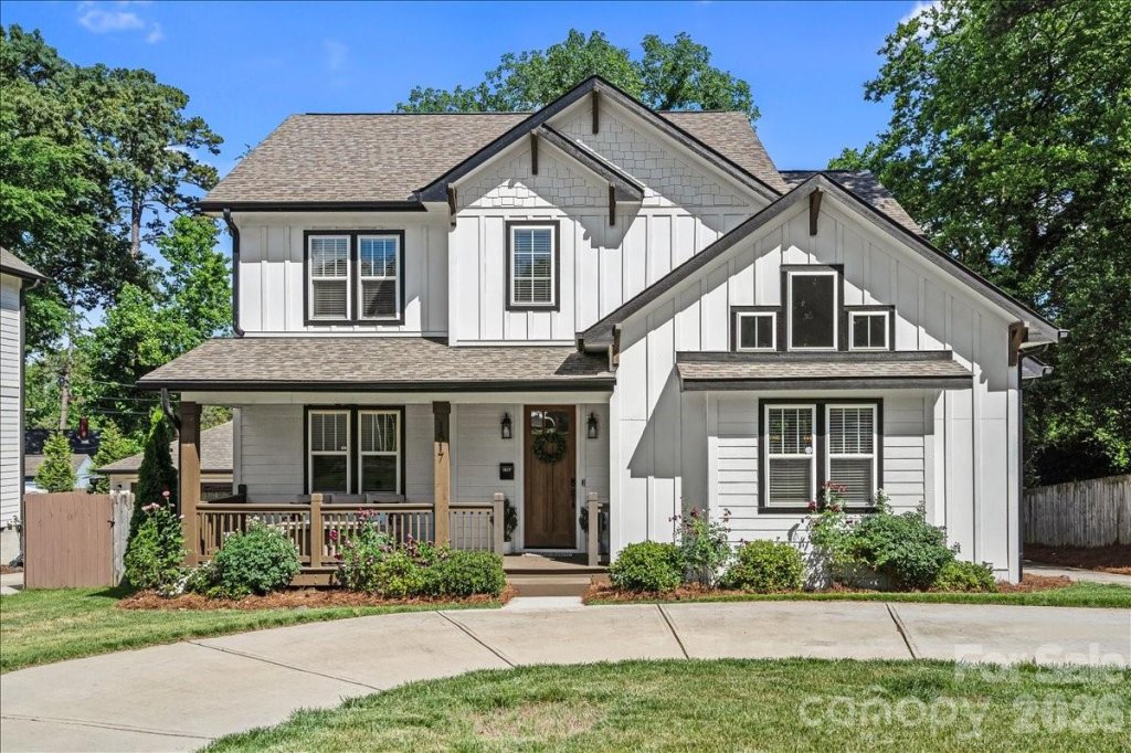 Regal Heights, Charlotte community