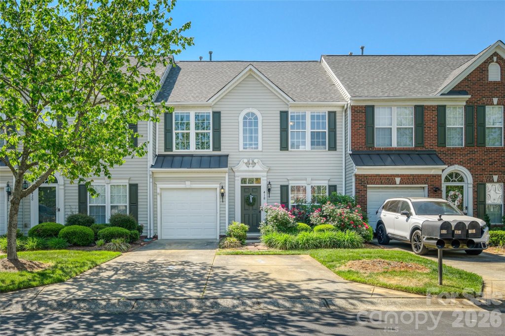 Fairway Townes, Fort Mill community