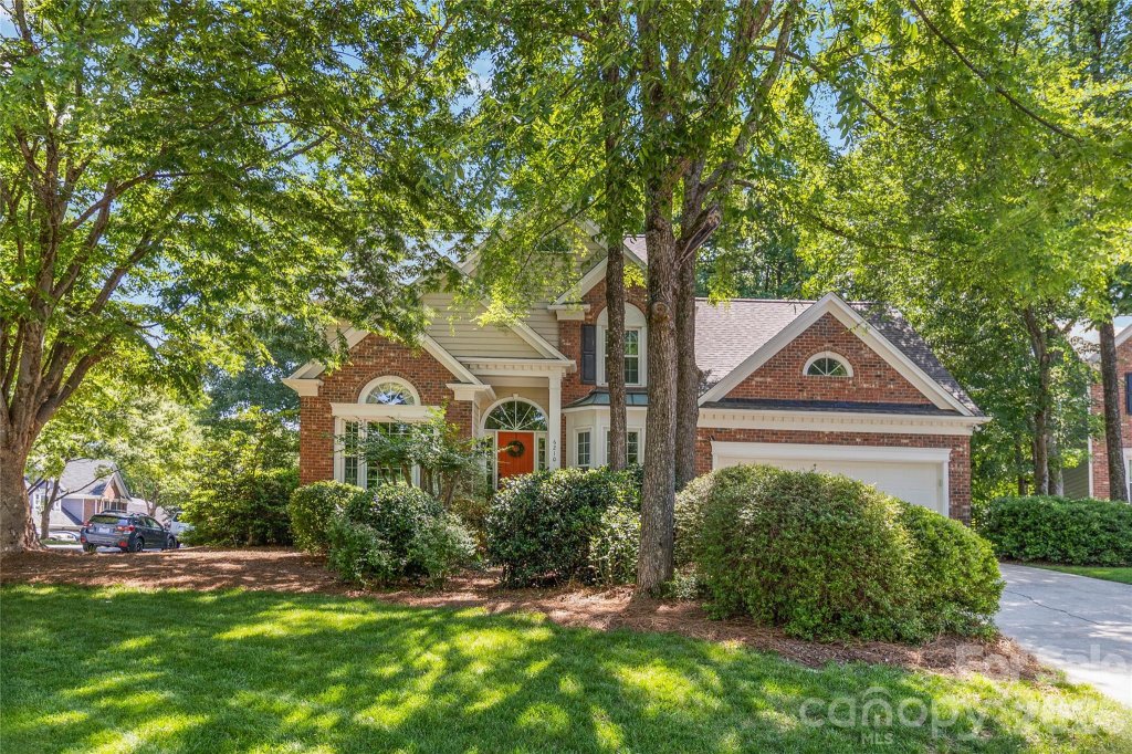 6210 Maple Cove Lane