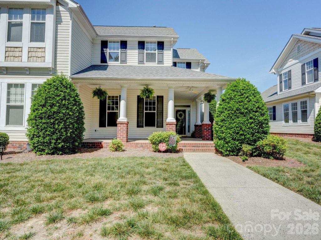 Chestnut Oaks, Matthews community
