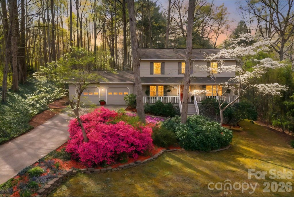 Country Retreat, Morganton community