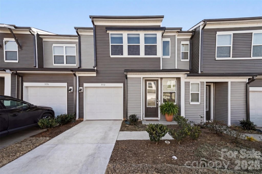 3132 Hutton Gardens Lane