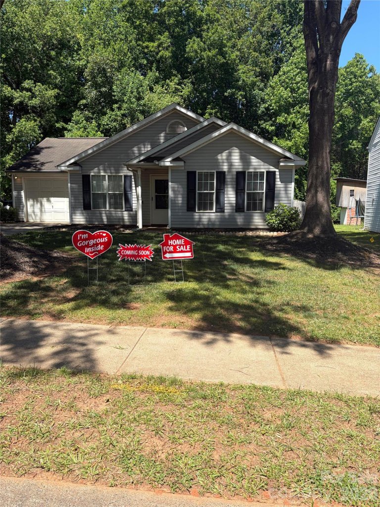 8019 Shiny Meadow Lane