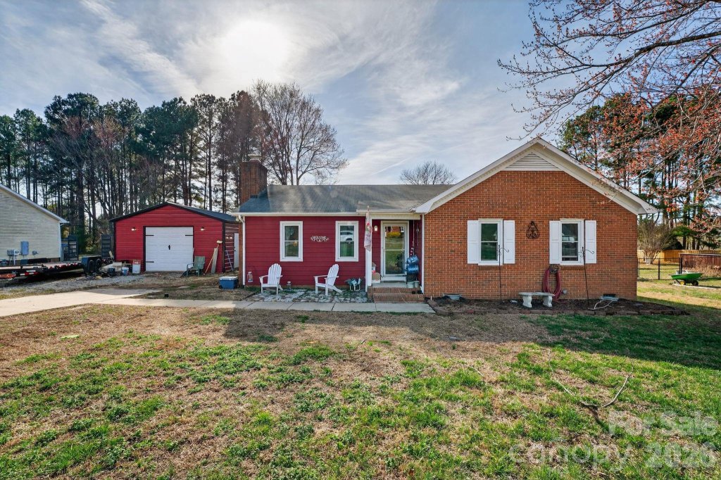 3205 Basilwood Circle
