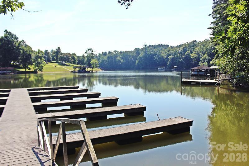 Plantation Pointe, Granite Falls community