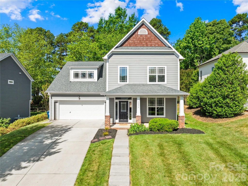 McKenzie Place, Cornelius community