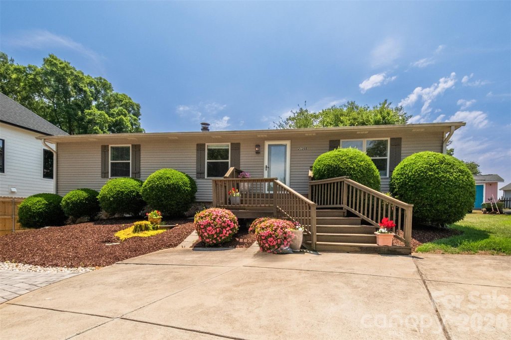 21205 Rio Oro Drive