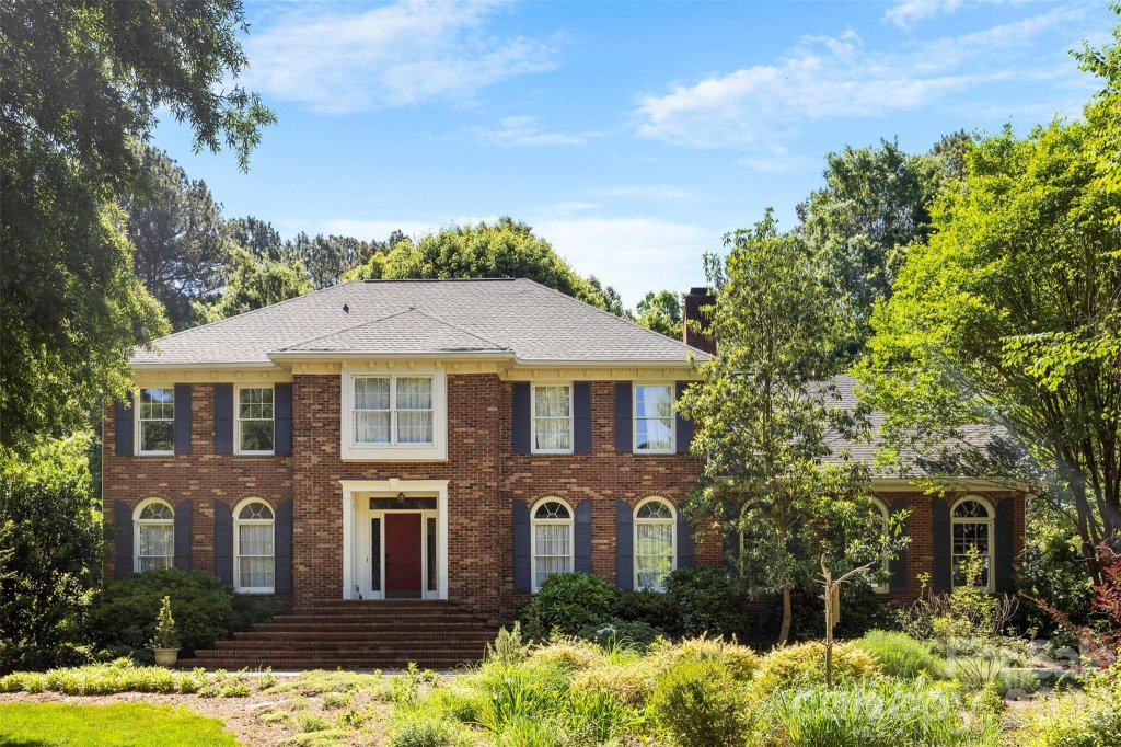 625 Greenbrook Parkway