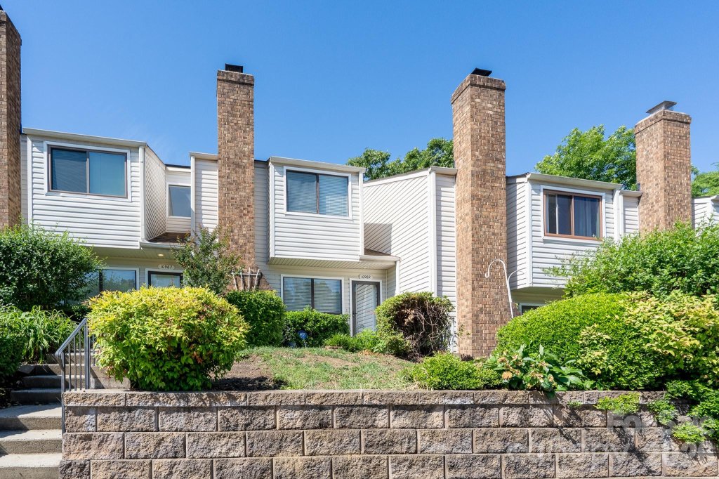 10969 Carmel Crossing Road