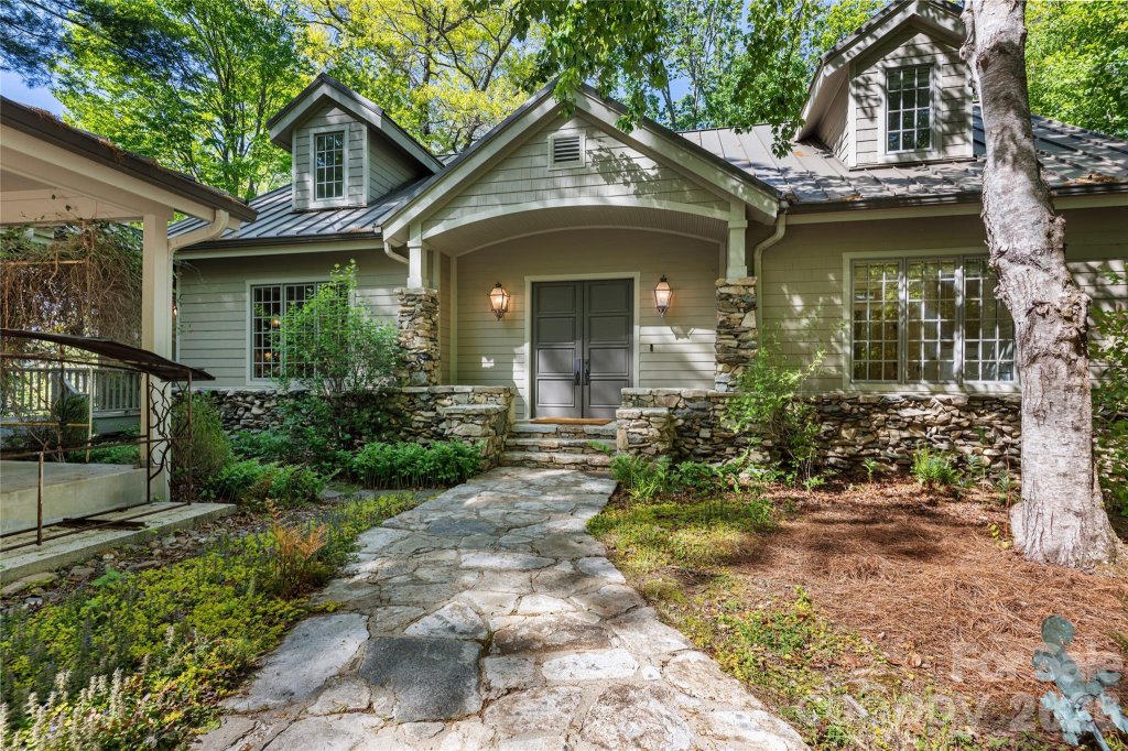1957 1923 Cold Mountain Road