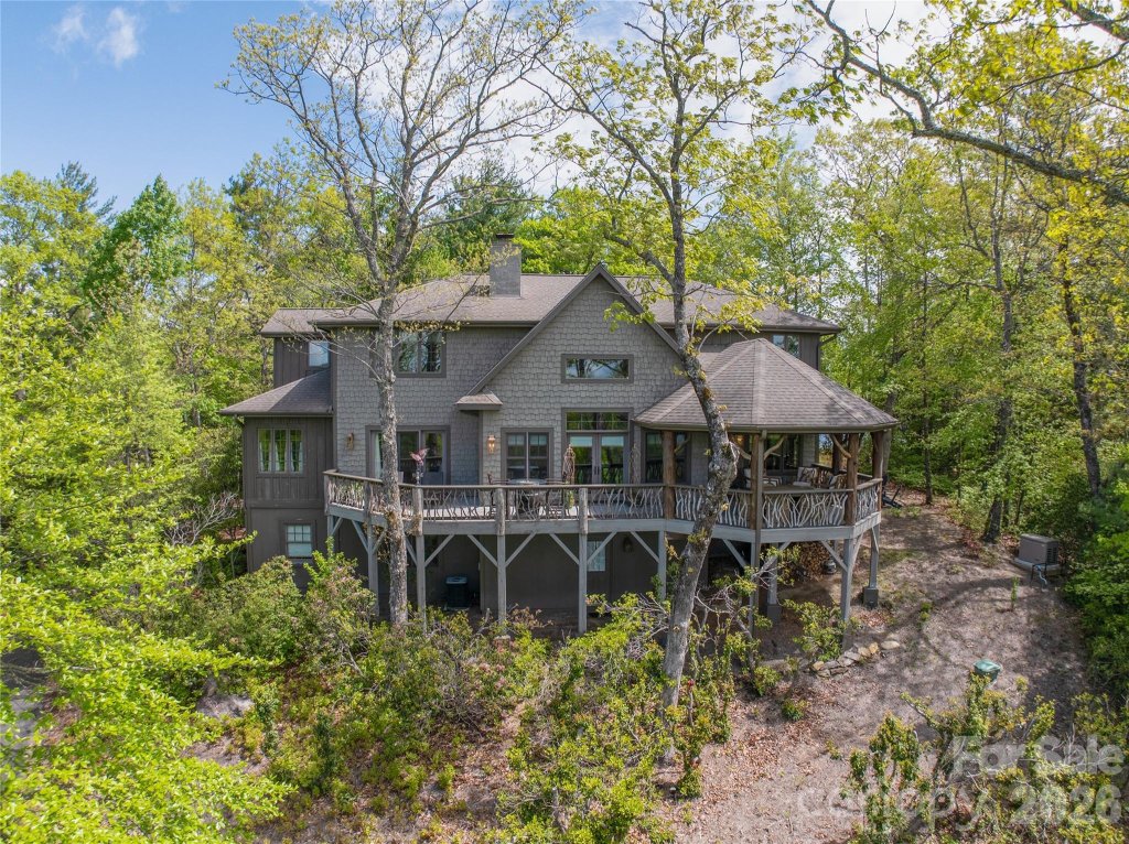 536 Hawk Mountain Road