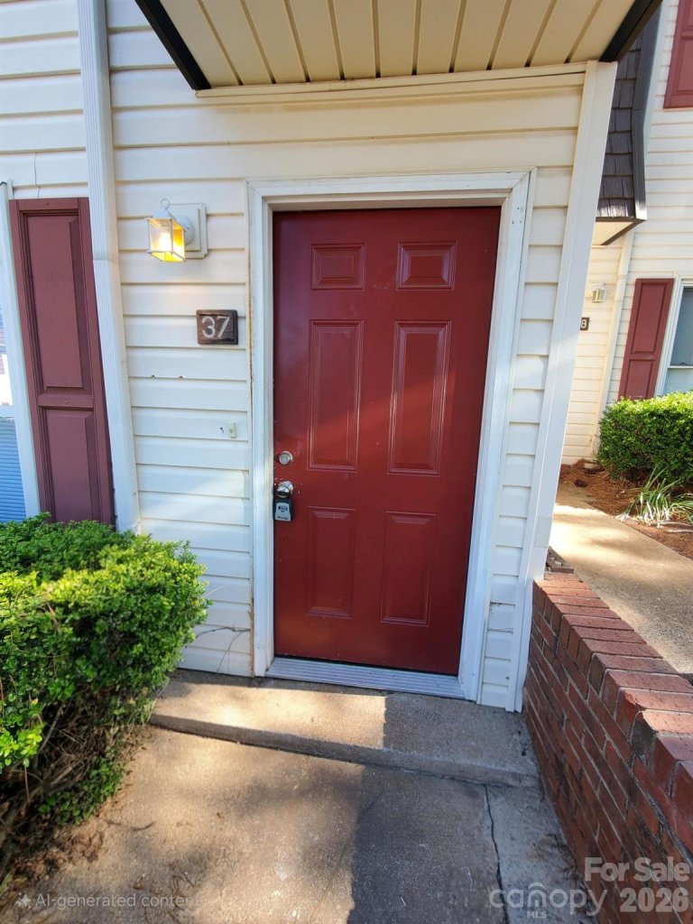 7949 Shady Oak Trail