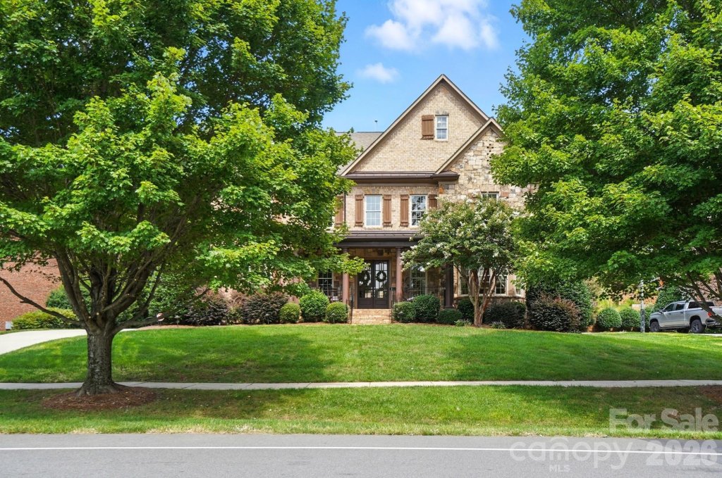 13056 Long Common Parkway