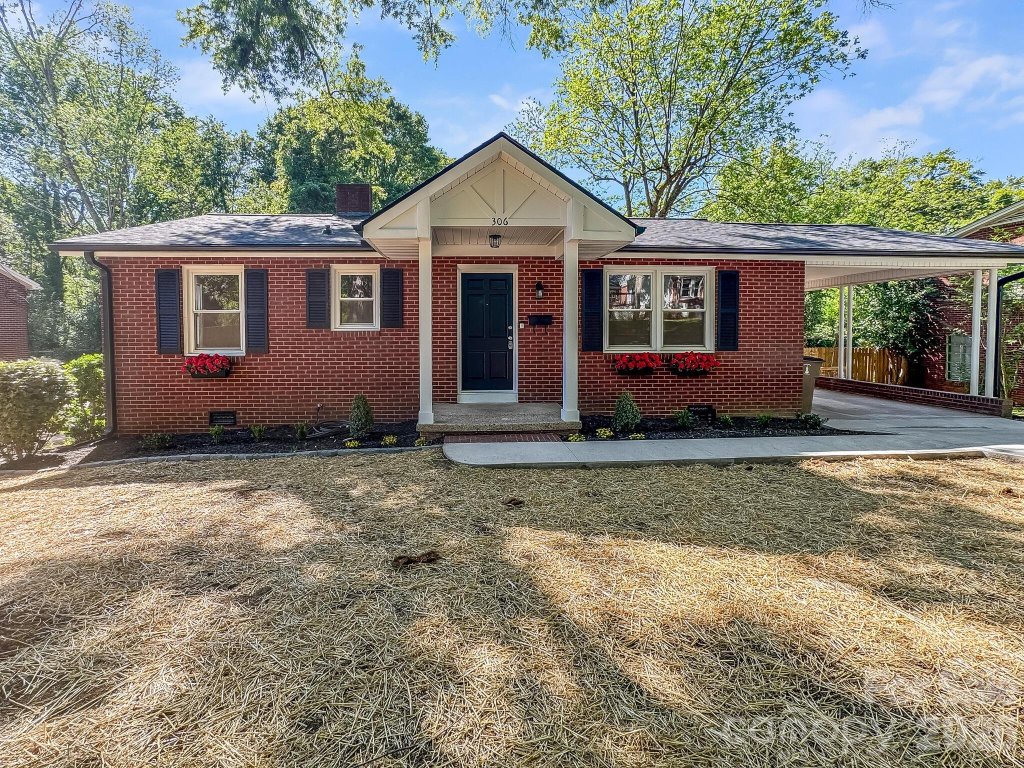 Woodside, Shelby community