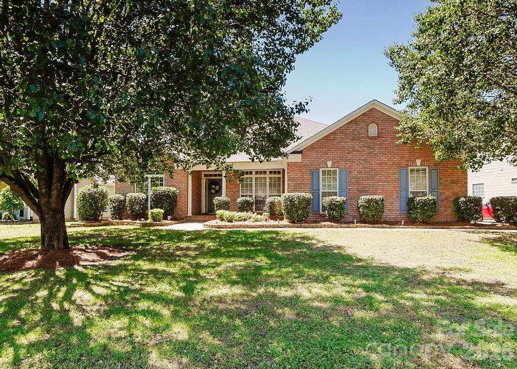 574 Surry Trace Circle