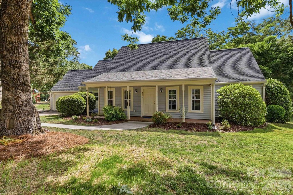 4710 Benridge Lane
