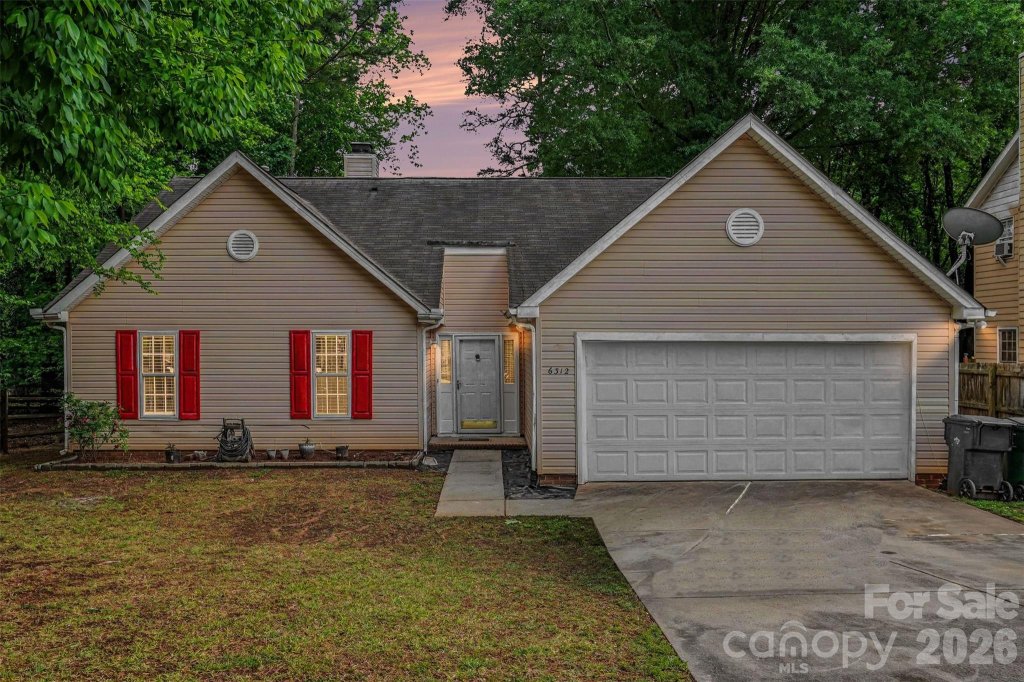 Sherbrook, Charlotte community