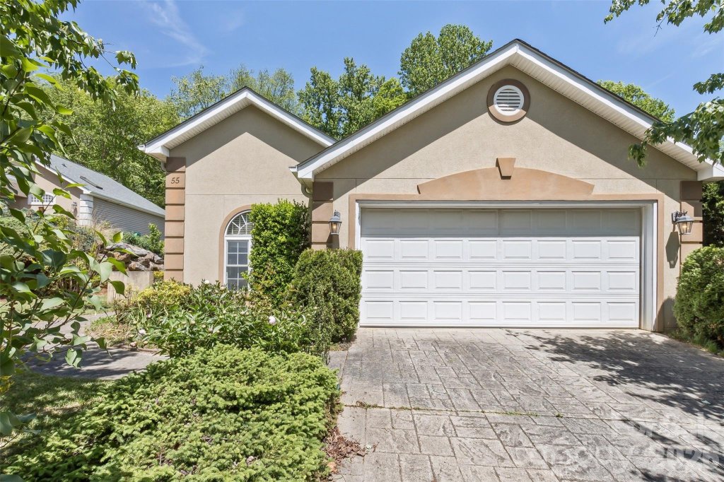 55 Stonebridge Drive