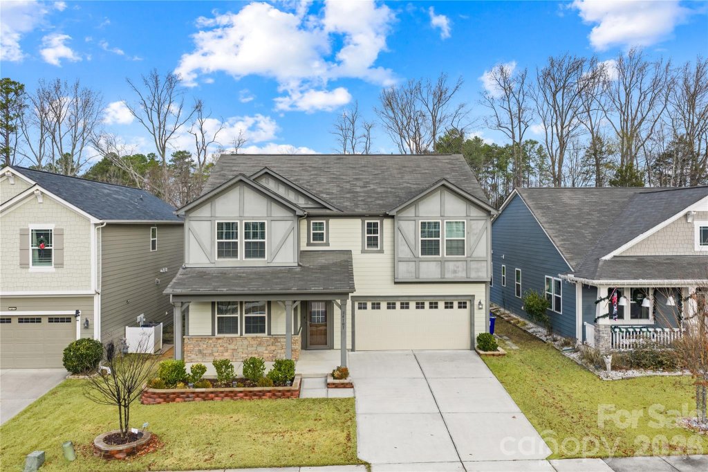 Magnolia Walk, Huntersville community