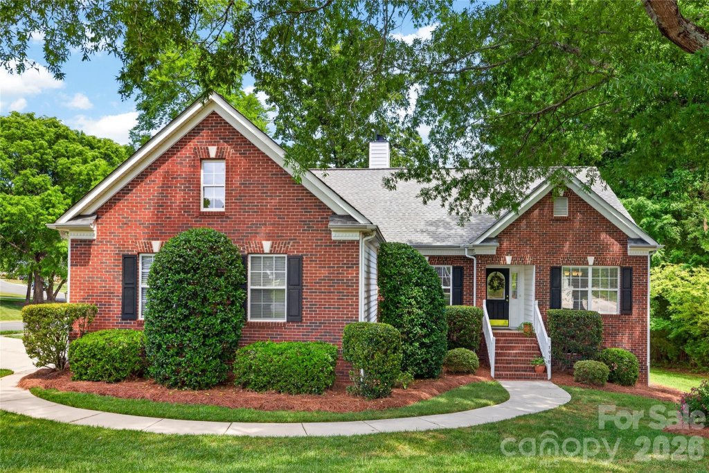 Olde Sycamore, Charlotte community