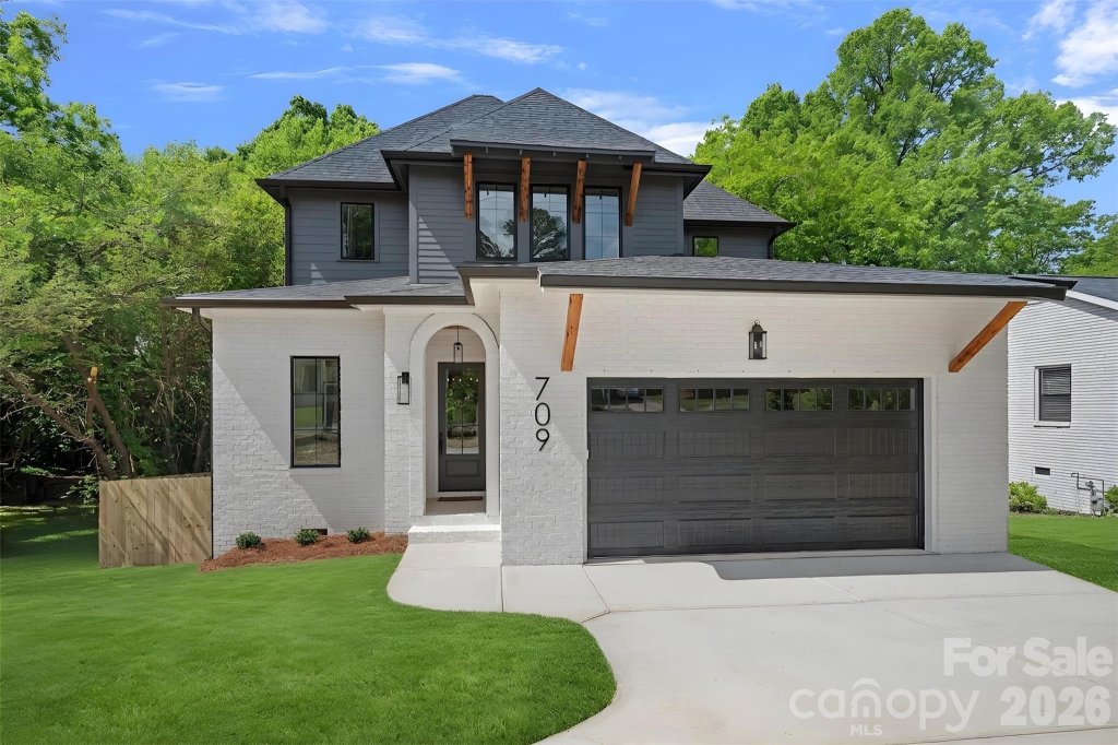 Graham Heights, Charlotte community