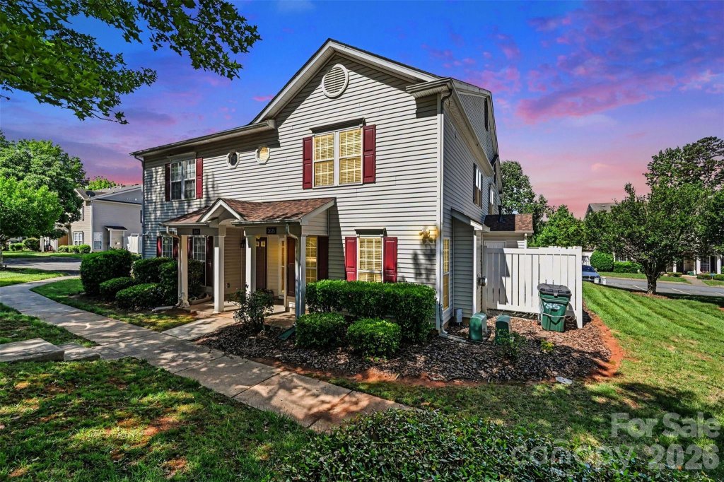 2635 Meadow Knoll Drive
