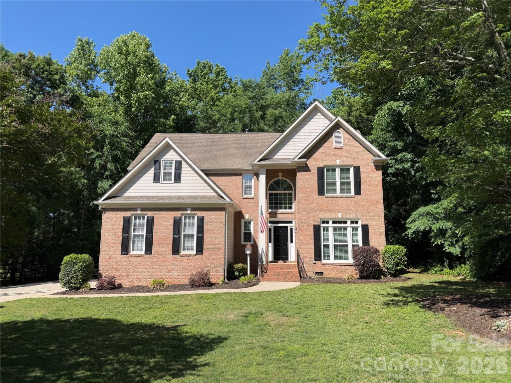 Weddington Woods, Matthews community