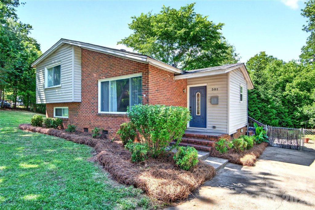 501 Kenlough Drive