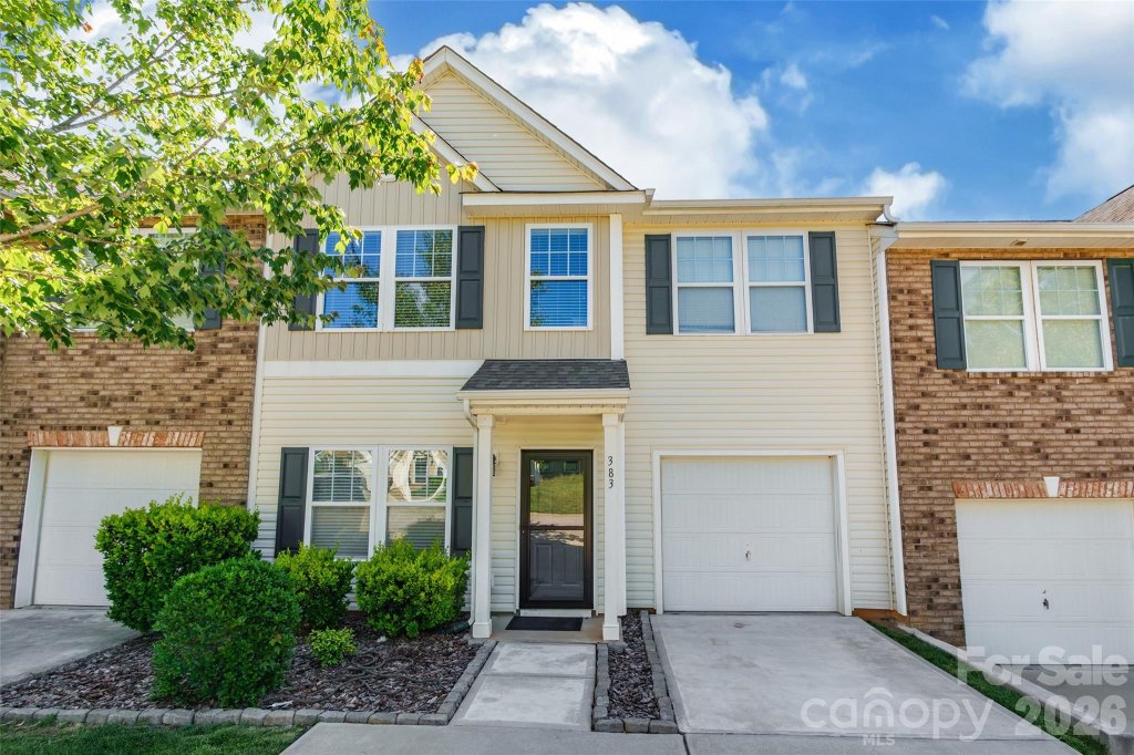 Harpers Green, Clover community