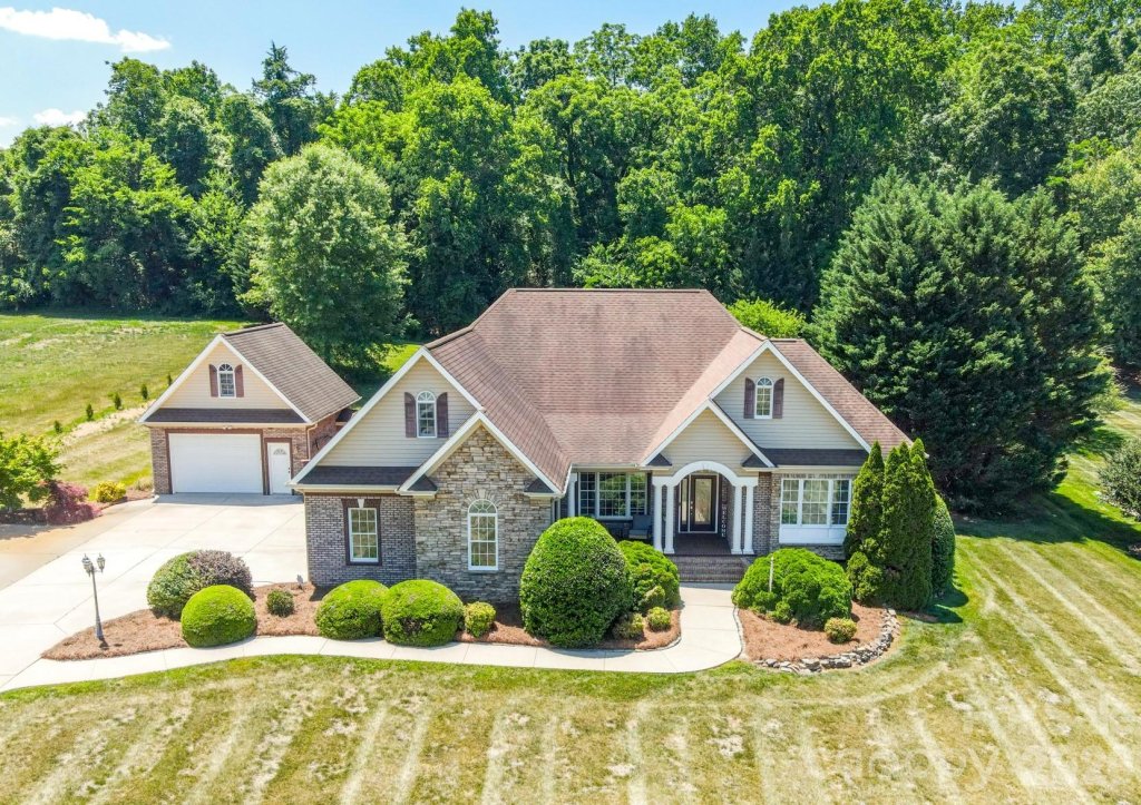 Dobbs Valley, Statesville community