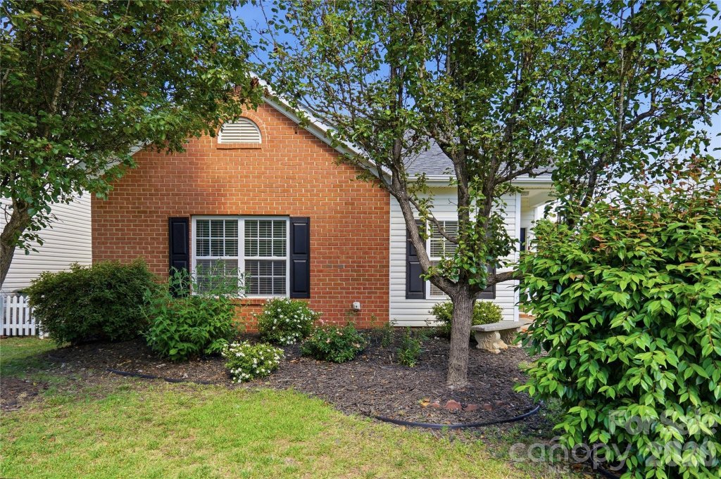 Harrison Park, Waxhaw community