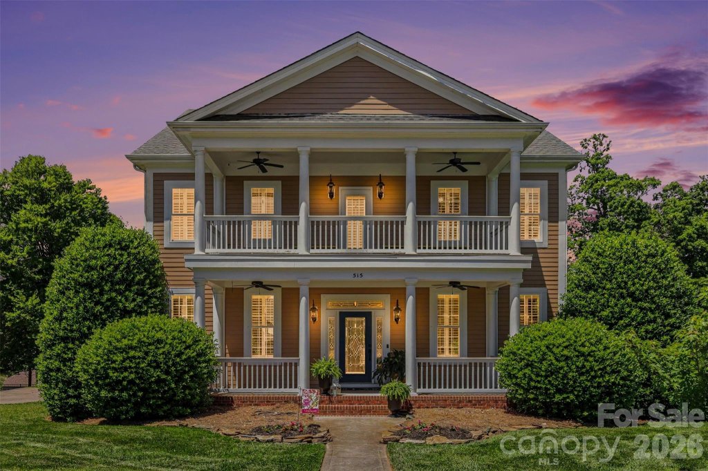 McAdenville Village, Mcadenville community