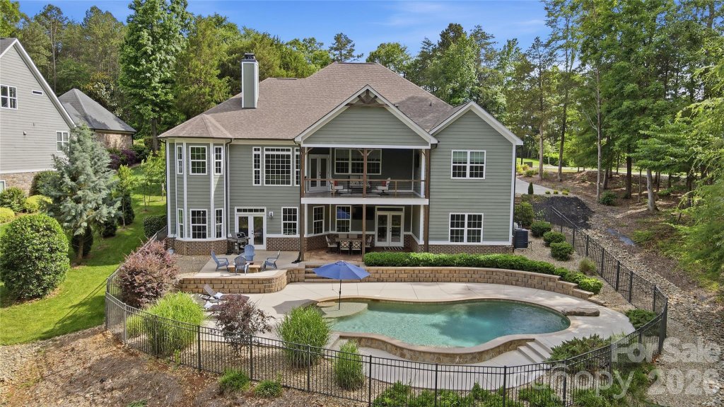 670 Arrow Point Lane