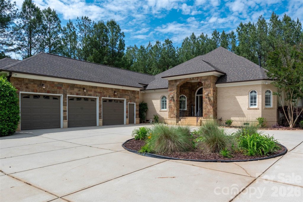 Catawba Shores Estates, Rock Hill community