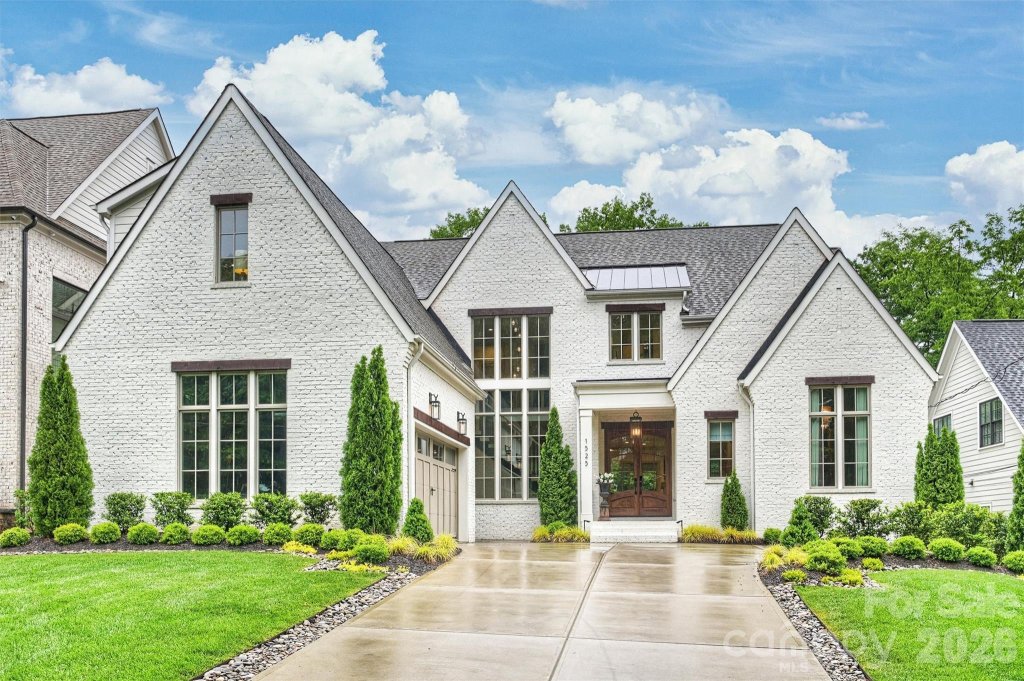 Dilworth, Charlotte community