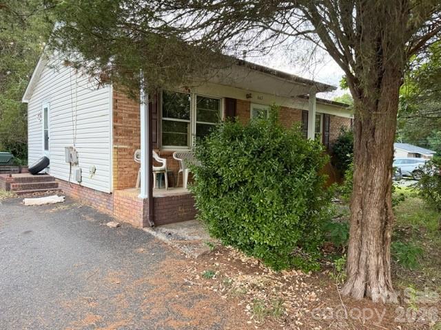 667 Kilborne Drive