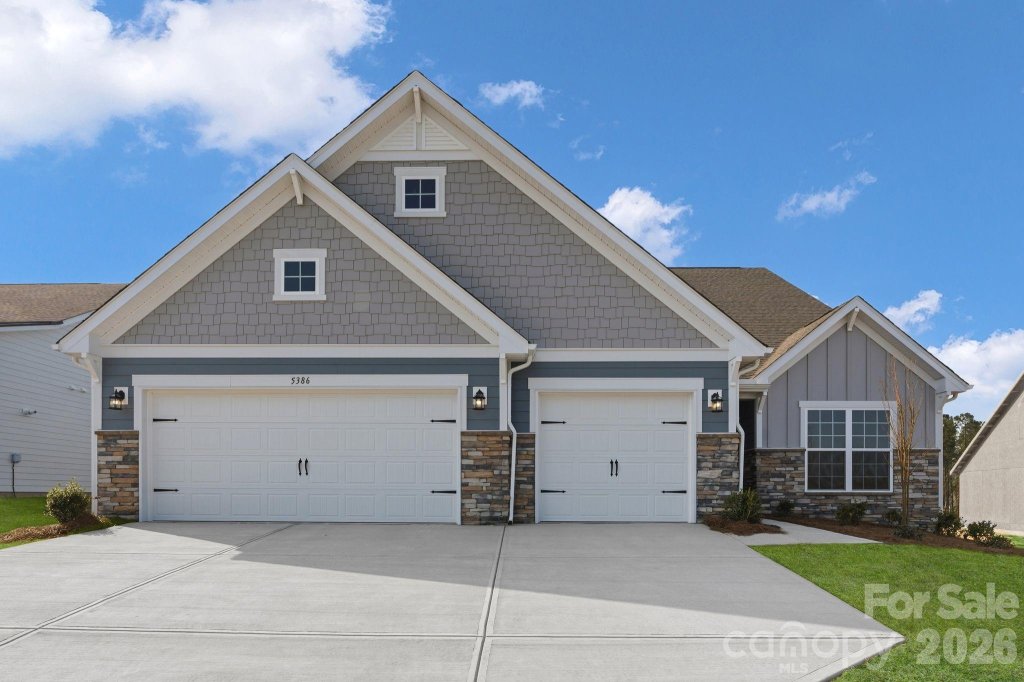 5386 Redbud Road