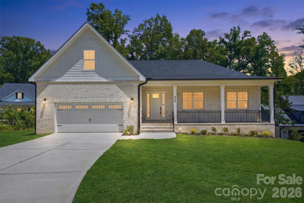 Mallard Creek, Charlotte community