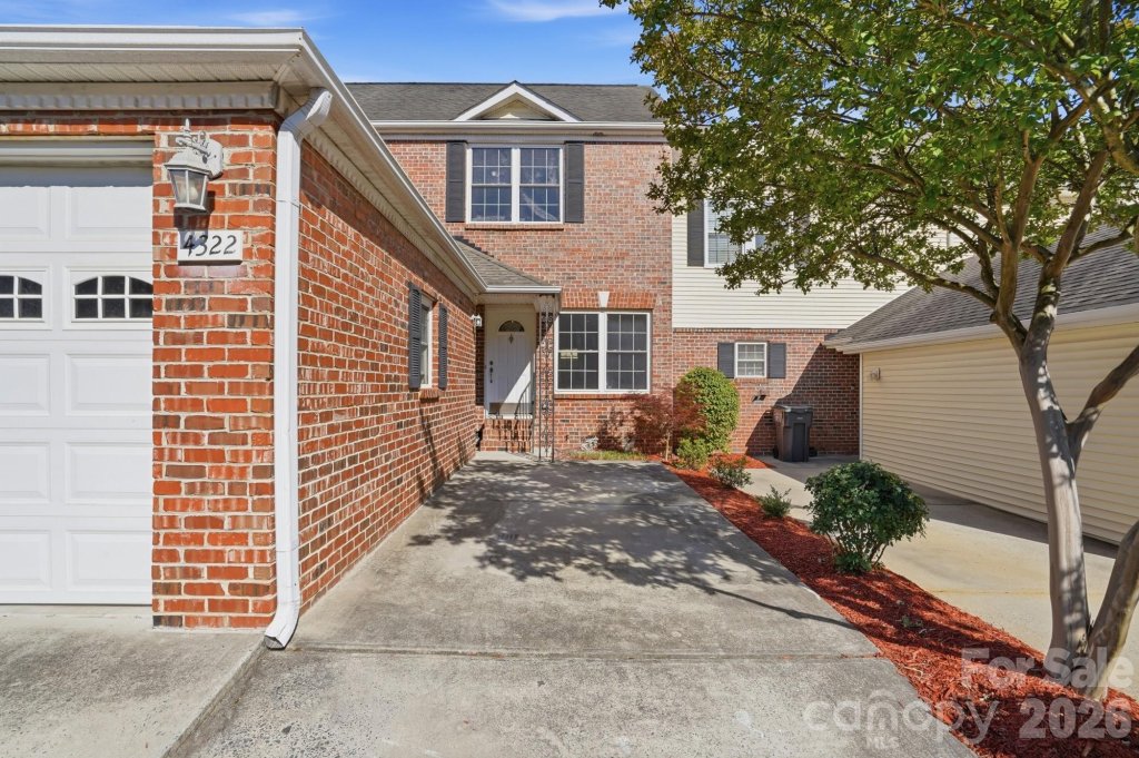 4322 Laurel Hill Lane