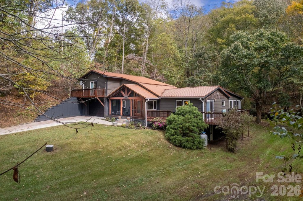 Scotts Creek, Sylva community