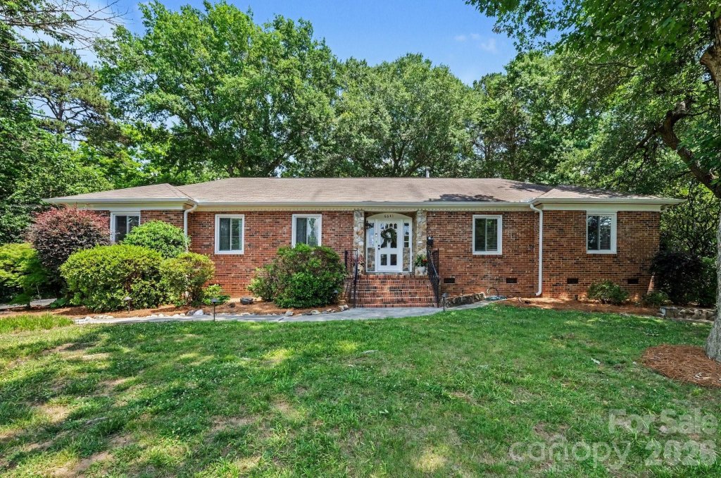 6641 Brookmeade Drive