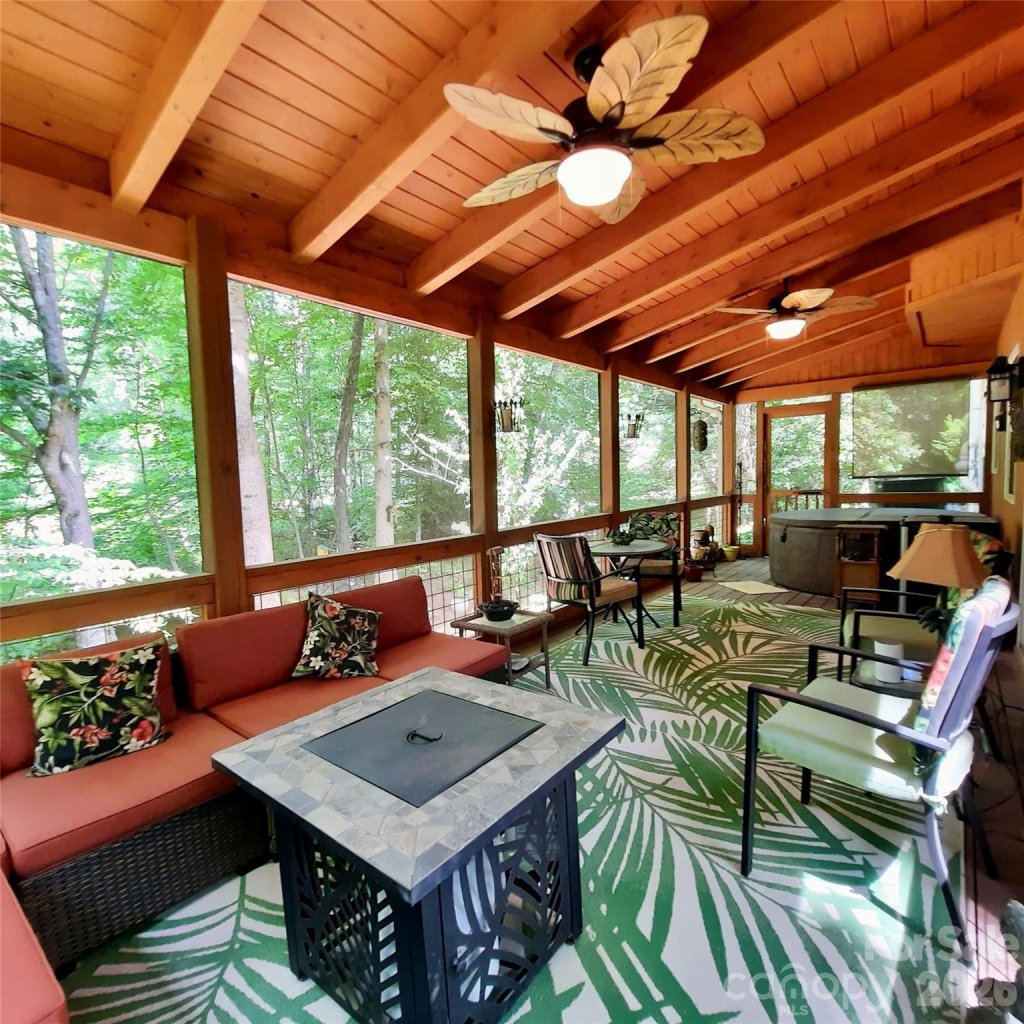 9 Firestone Court