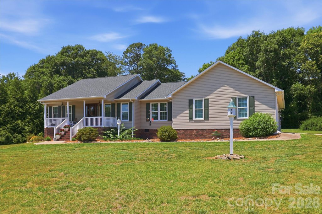 209 Silver Creek Lane